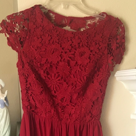 Open back, front laced dress. Good for evening wear and any occasion. - Picture 1 of 2